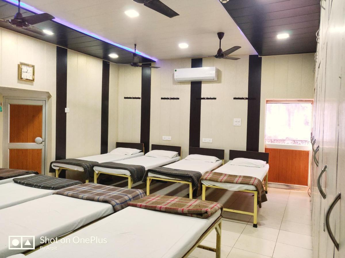 Roop Guest House Lucknow Dış mekan fotoğraf