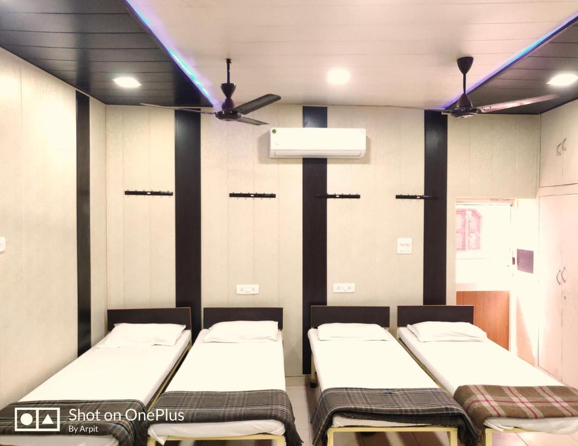 Roop Guest House Lucknow Dış mekan fotoğraf