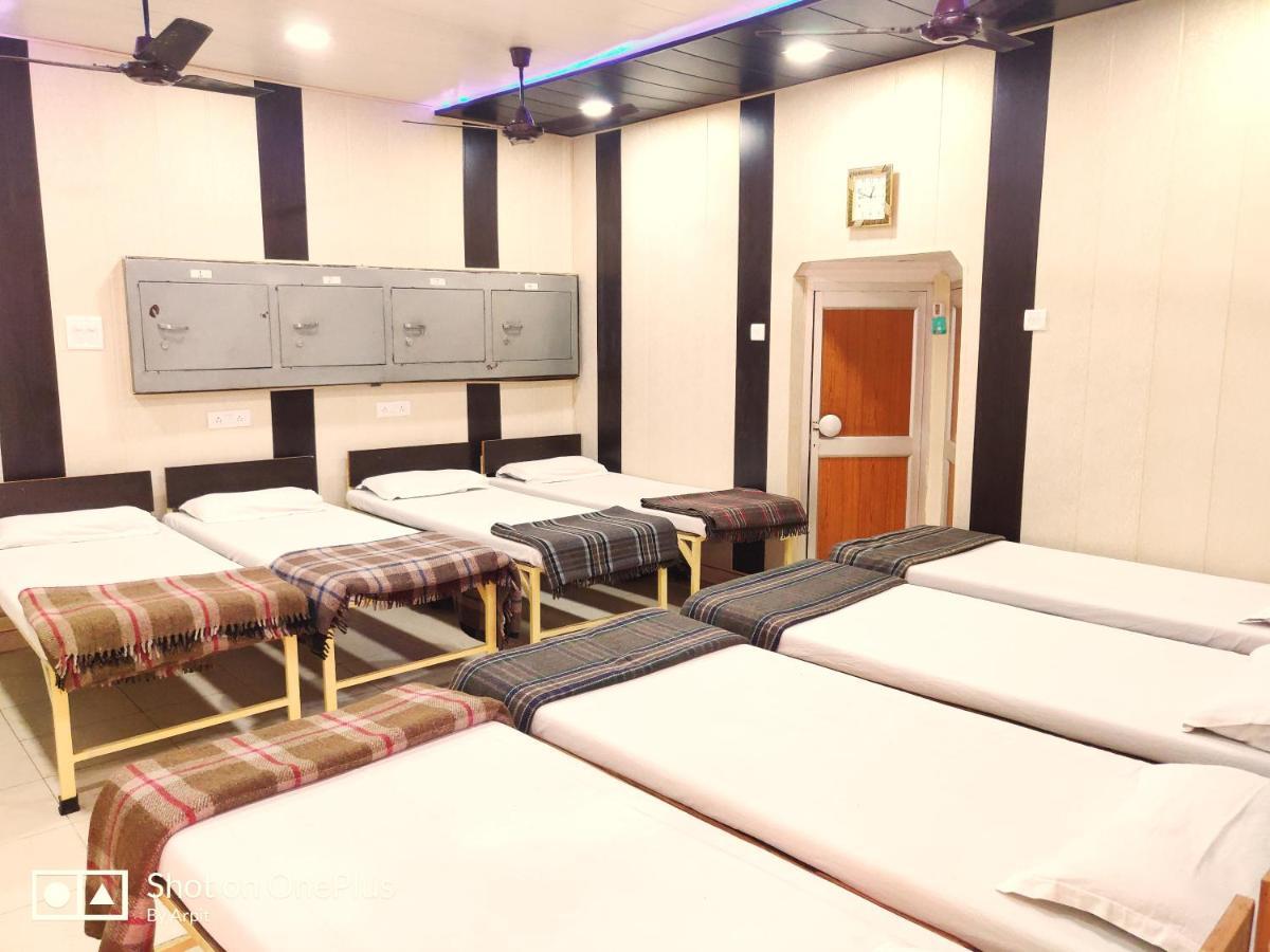 Roop Guest House Lucknow Dış mekan fotoğraf
