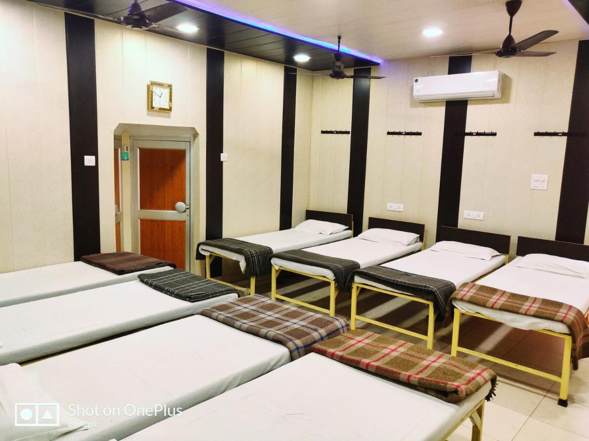 Roop Guest House Lucknow Dış mekan fotoğraf
